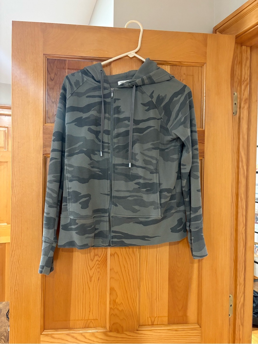 Rachel Zoe Olive Green Camo Zip-Up Hoodie Jacket